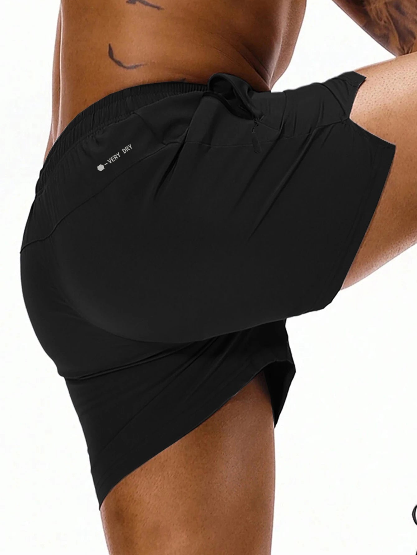 Men's Quick Dry Running Shorts with Drawstring and Zip Pockets - Ideal for Athletic Workouts and Gym Sessions.